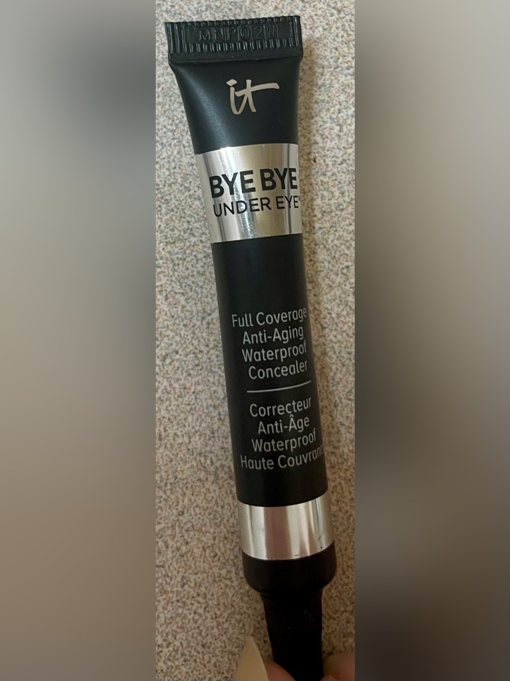 IT Cosmetics Bye Bye Under Eye  Anti-Aging Waterproof Concealer Medium Tan NEW